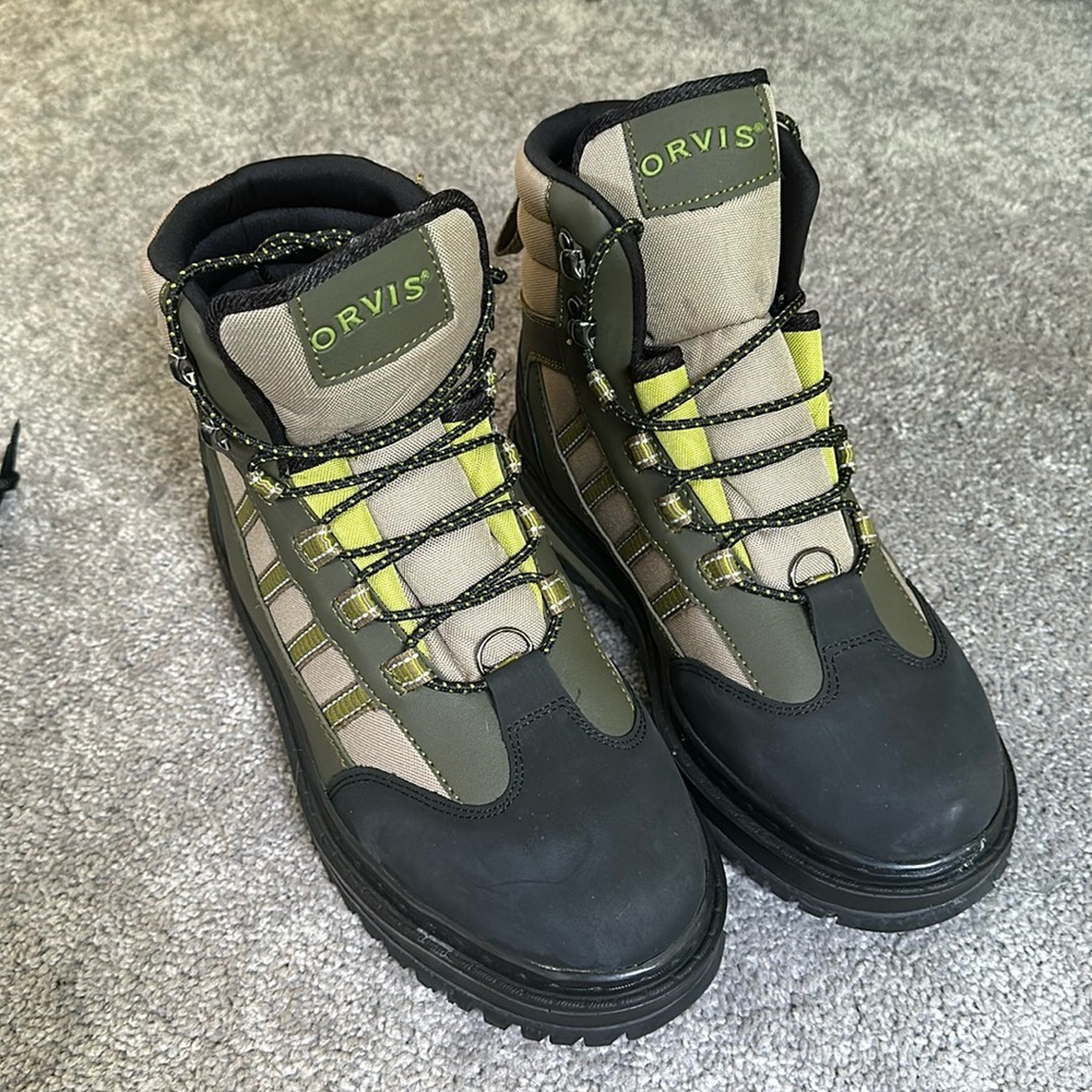Orvis Vibram Men’s Fishing Boots size 9 Never Worn